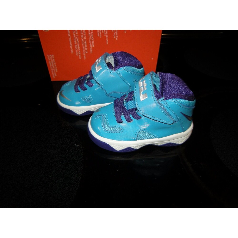 Brand New Toddler Boys Blue & Purple Nike Soldier 7 Tennis Shoes, 4